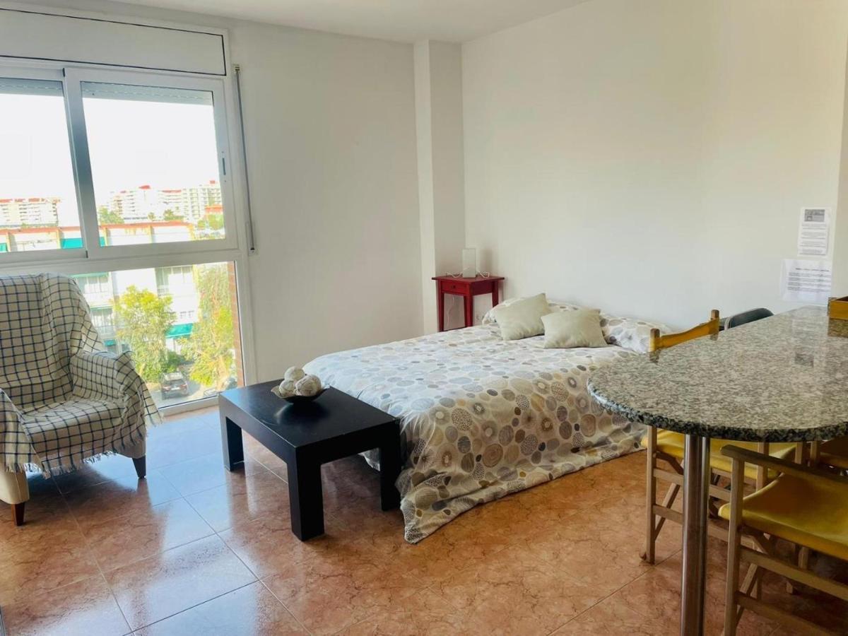 Reconnectar Malgrat De Mar Colom I Apartamento Exterior foto
